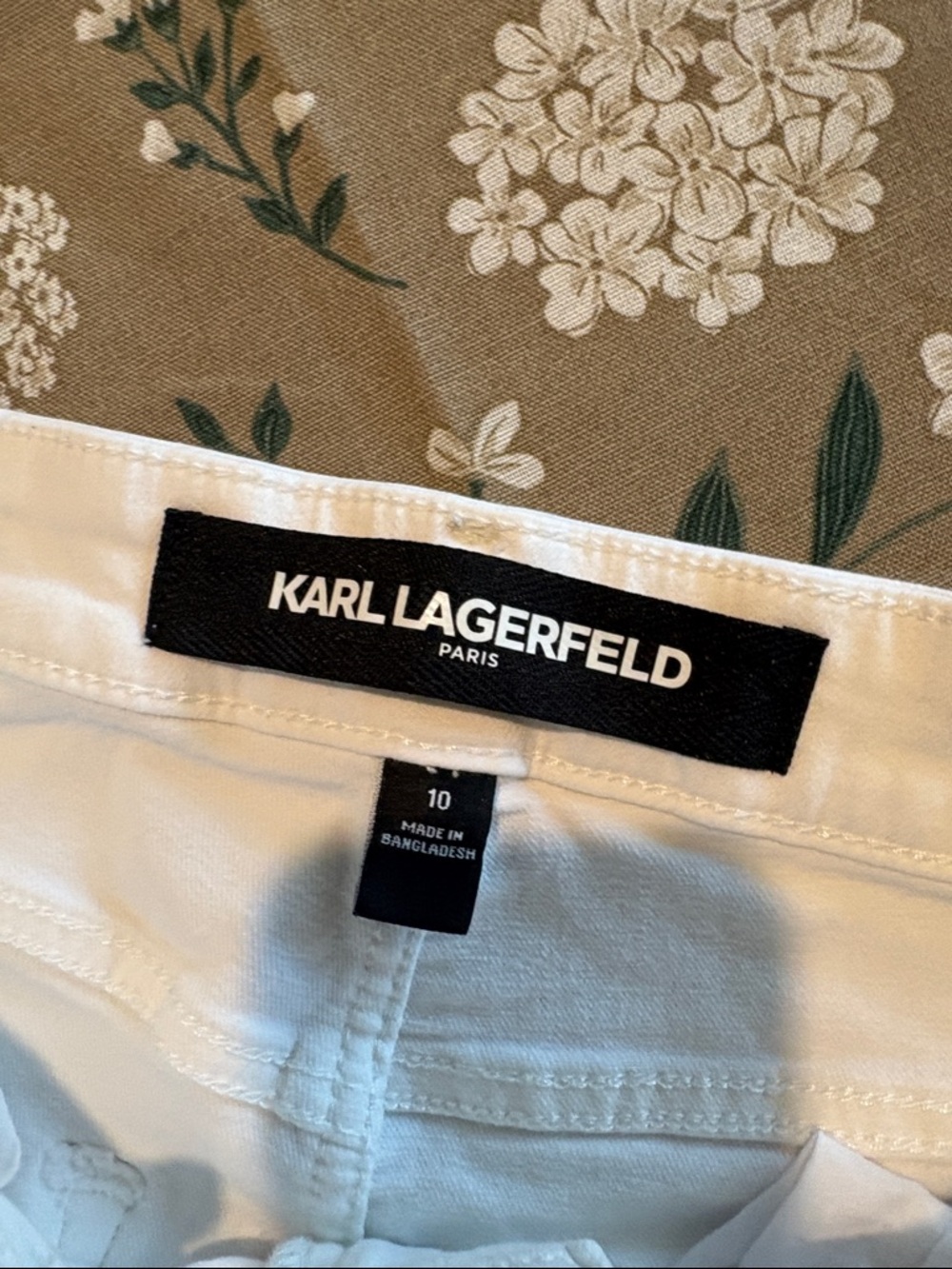 Carl Lagerfeld size 10 white jeans 1803 - Picture 7 of 9